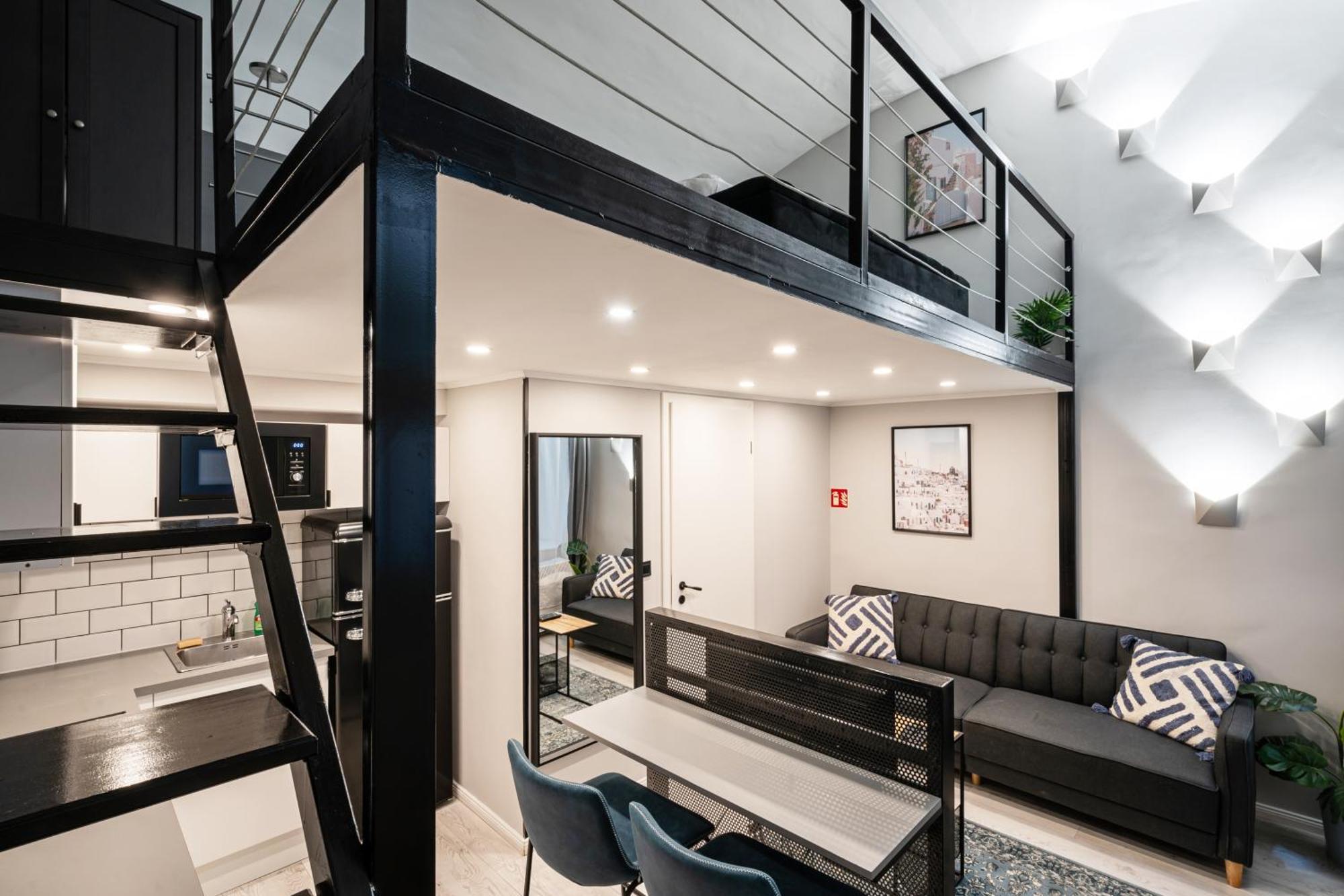 S13- Boutique Apartments, Location, By Bqa Apartament